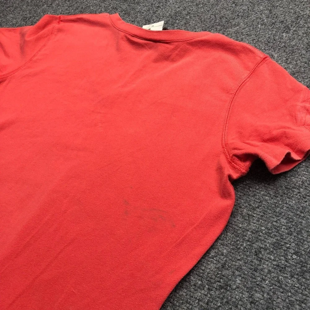 Nike Mens V-Neck Short Sleeve Swoosh Logo T-Shirt Coral Red Size Medium 4567